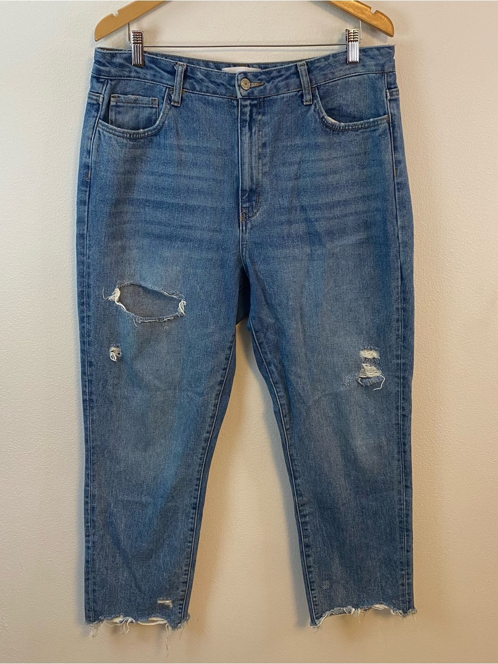 Vervet Blue Distressed Ankle Jeans Womens 31